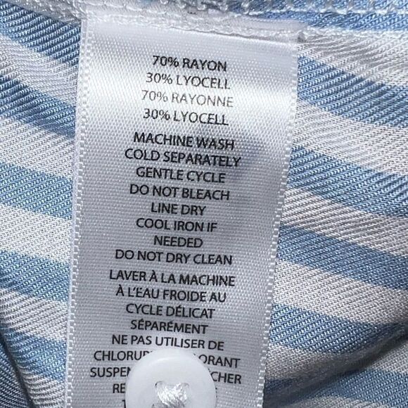 Beach lunch lounge spencer stripped blue and white button up top new - Picture 9 of 9